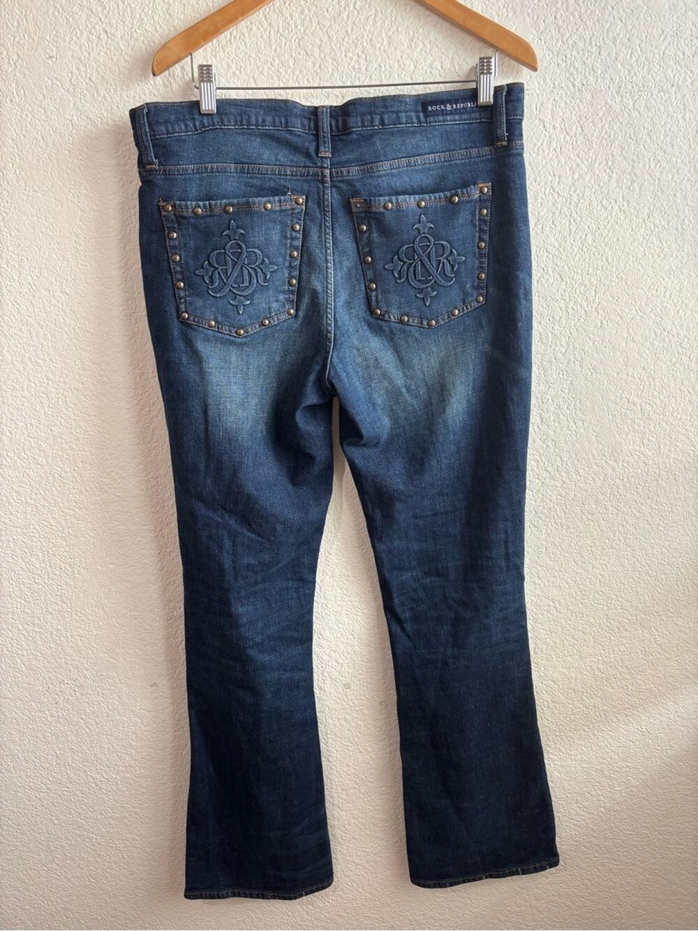 Rock & Republic Kasandra Bootcut Jeans Tattle Tale Size 16